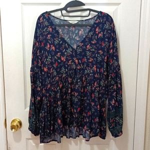 Lucky Brand women's size L long sleeved blouse blue floral
